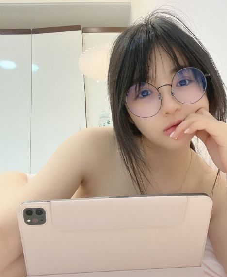 年轻的继坶5免费观看_1080免费高清观看